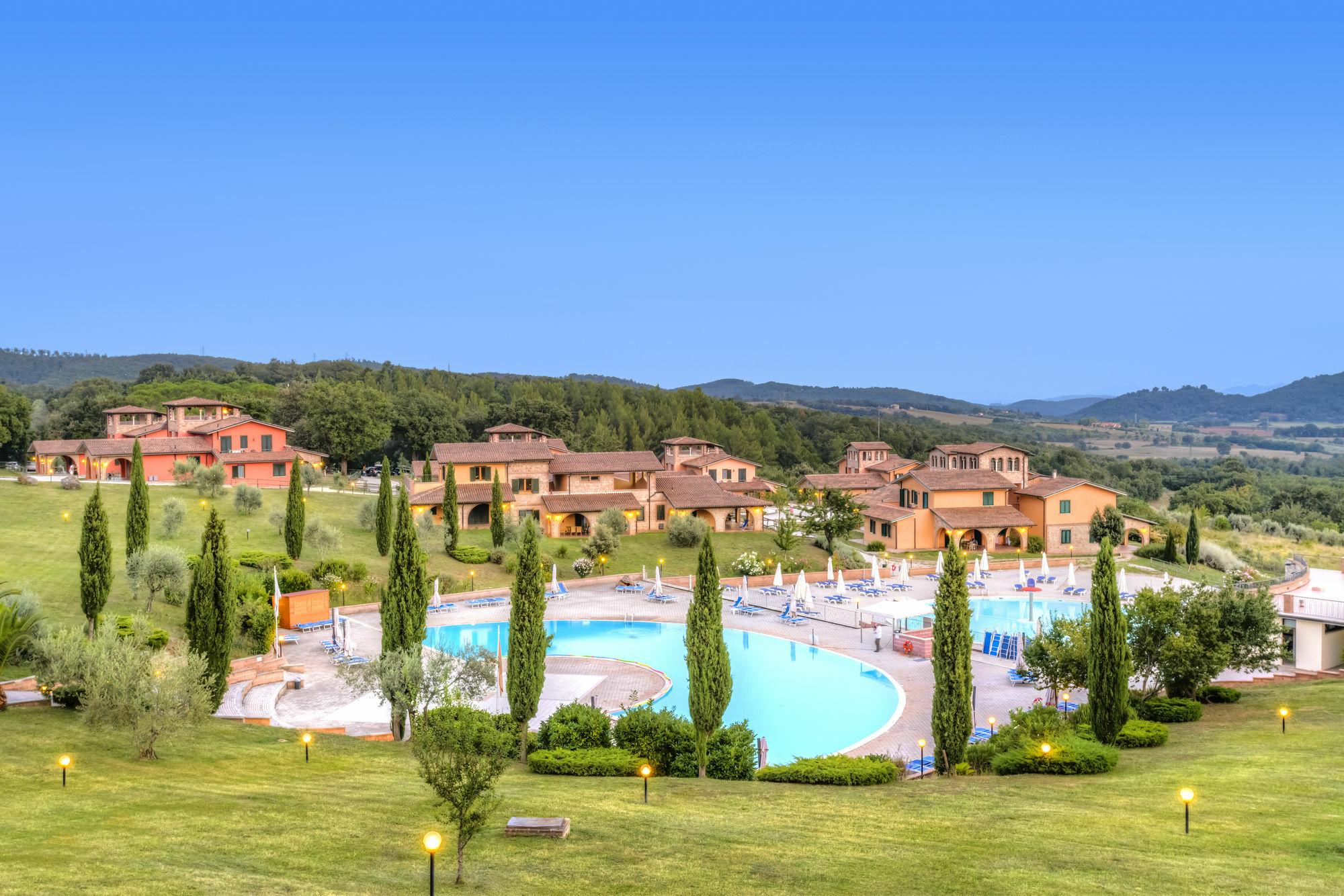 Pian Dei Mucini Resort Le Ville Massa Marittima Exterior photo